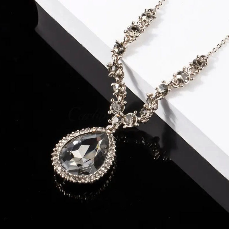 Super Sparkling Crystal Necklace